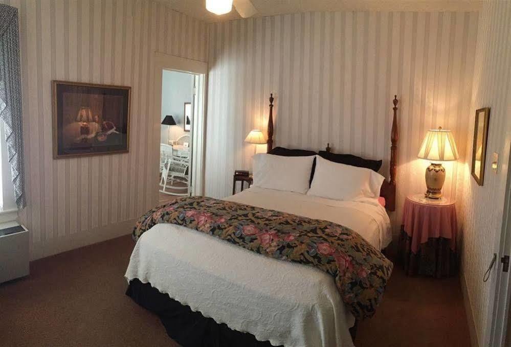 Inn On The River Glen Rose Exterior foto